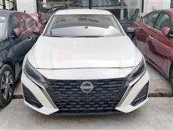 نيسان ألتيما